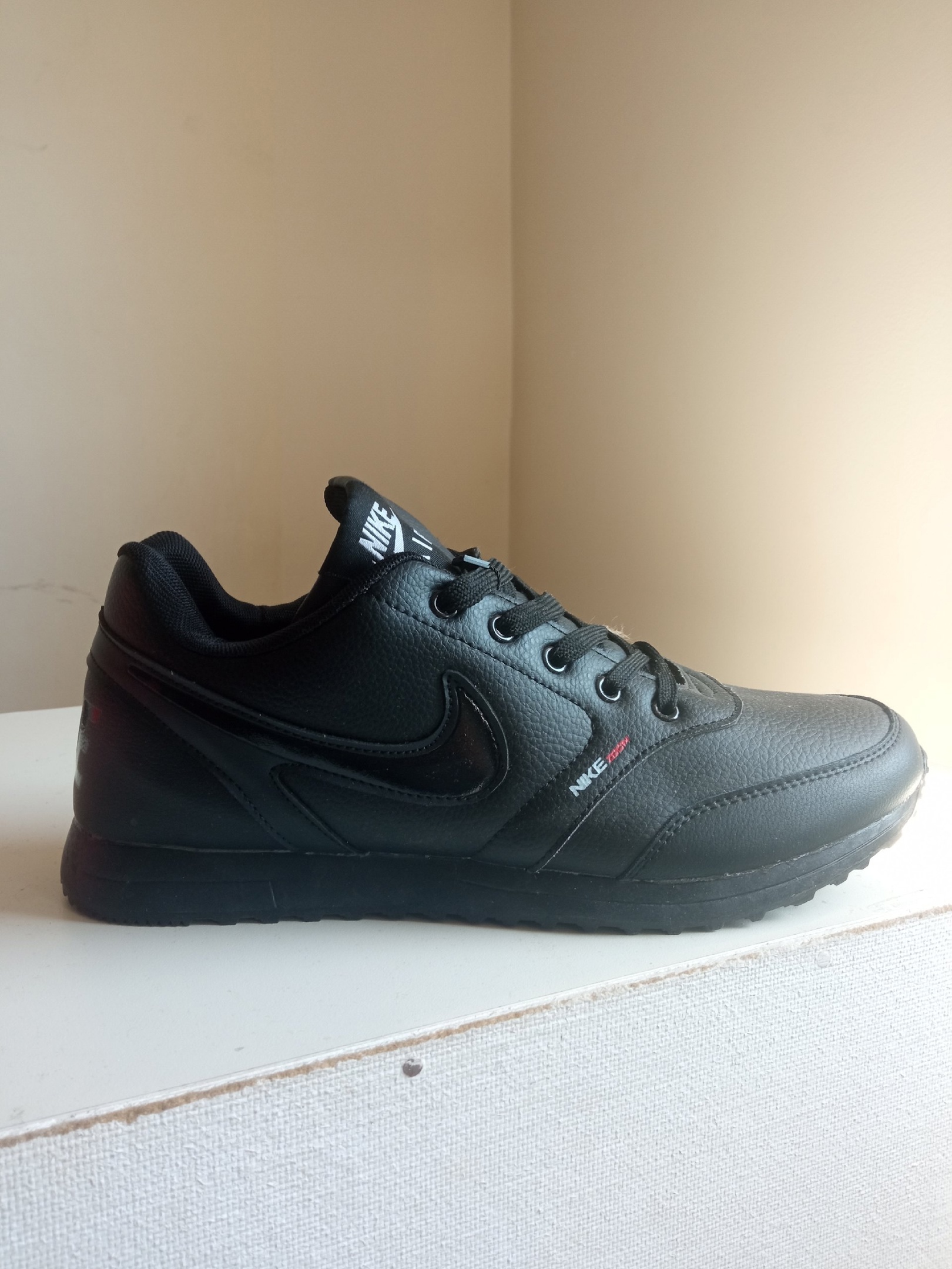 

Кроссовки мужские Nike Zoom черные 45 RU, Черный, Zoom