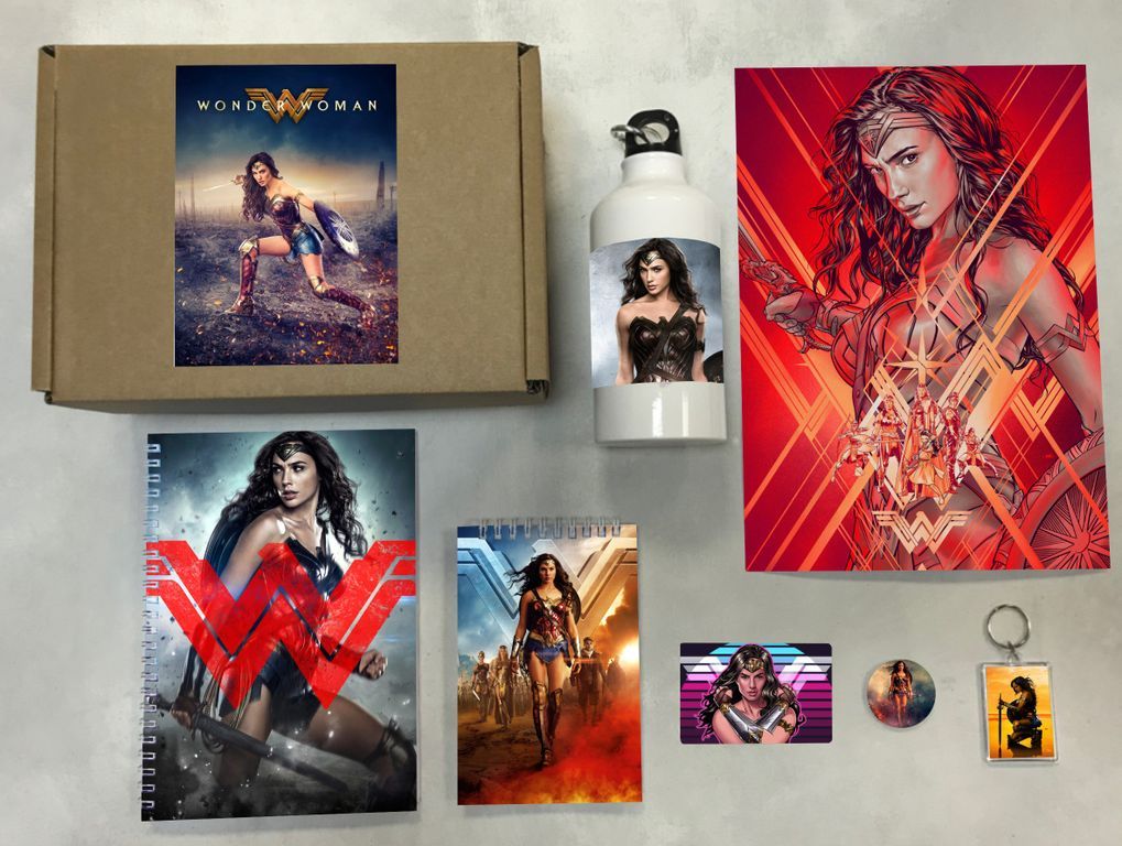 

Бокс с подарком принт Чудо Женщина, Wonder Woman 4,53464771-1, 7 предметов