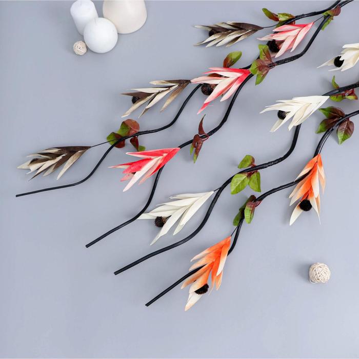 

Декор "Лоза шишки в цветке" 150 см, микс