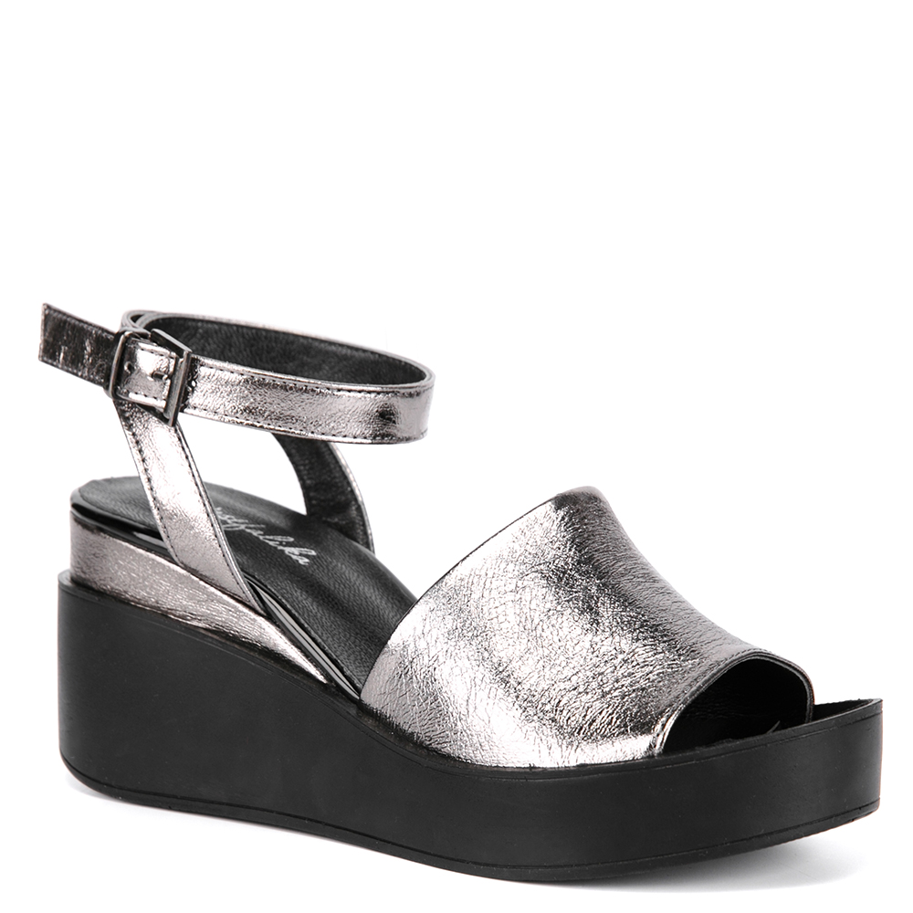 

Босоножки женские Westfalika DK88-413 серебристые 38 RU, DK88-413