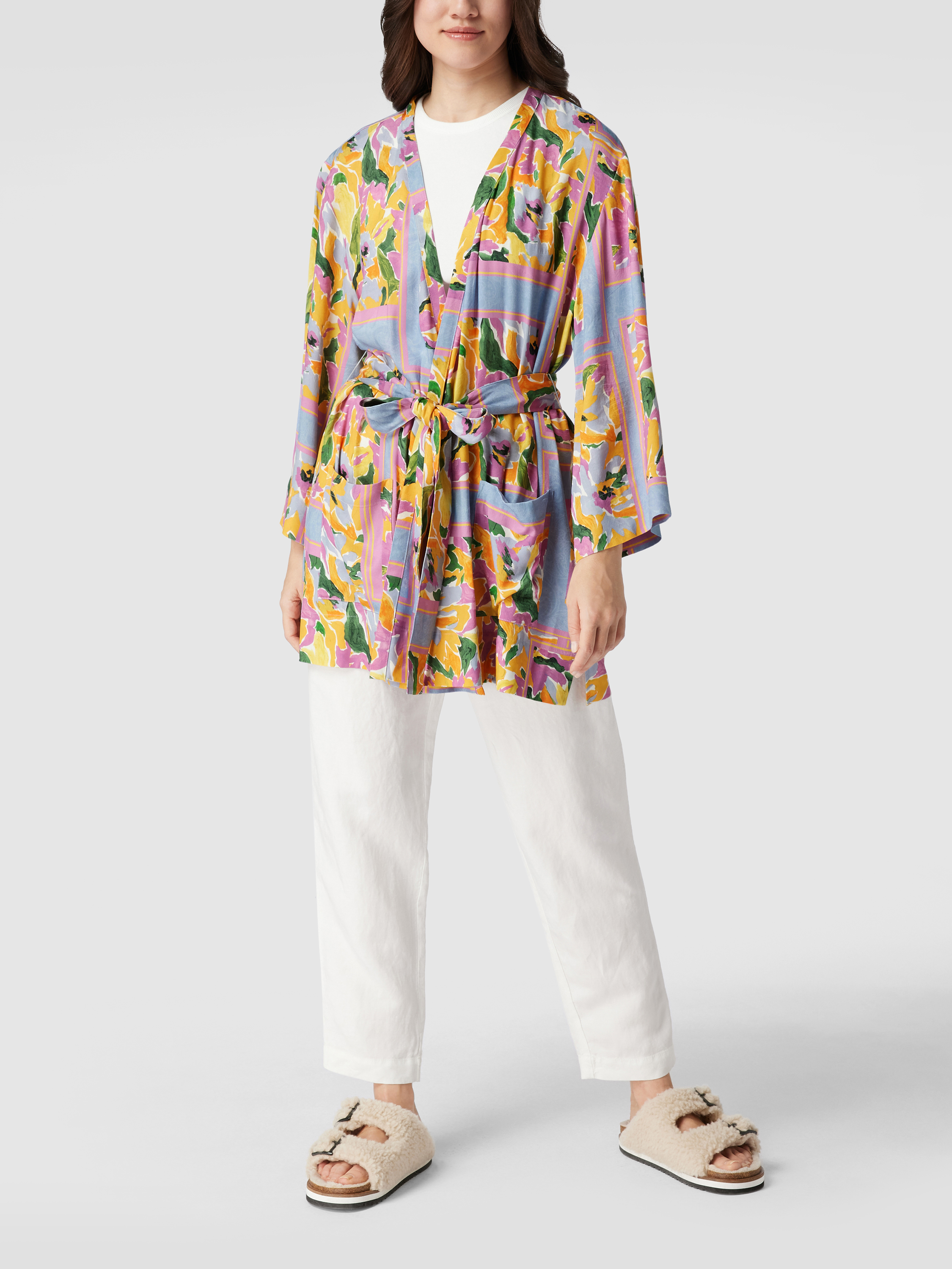 

Блуза женская HUGO 1674263 розовая 38 EU доставка из-за рубежа, Разноцветный, 1674263