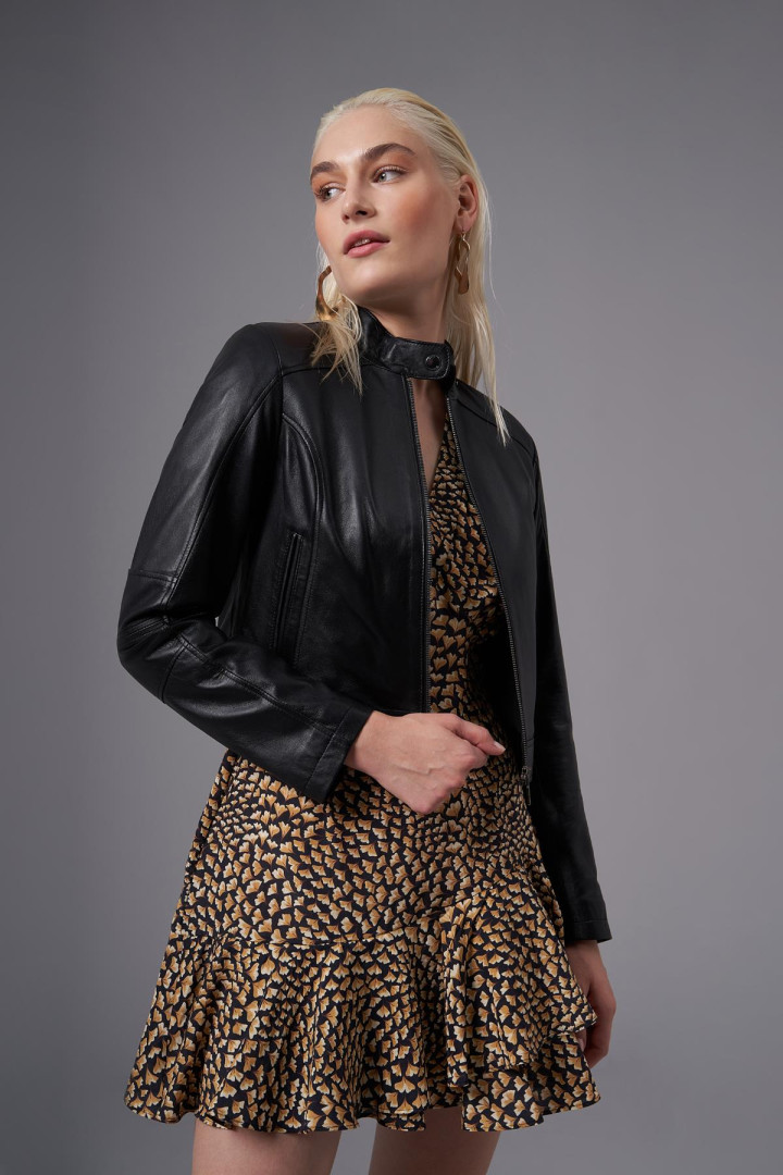 

Кожаная куртка женская Deri Company BD02265 черная XL (товары доставляются из-за рубежа), Черный, BD02265