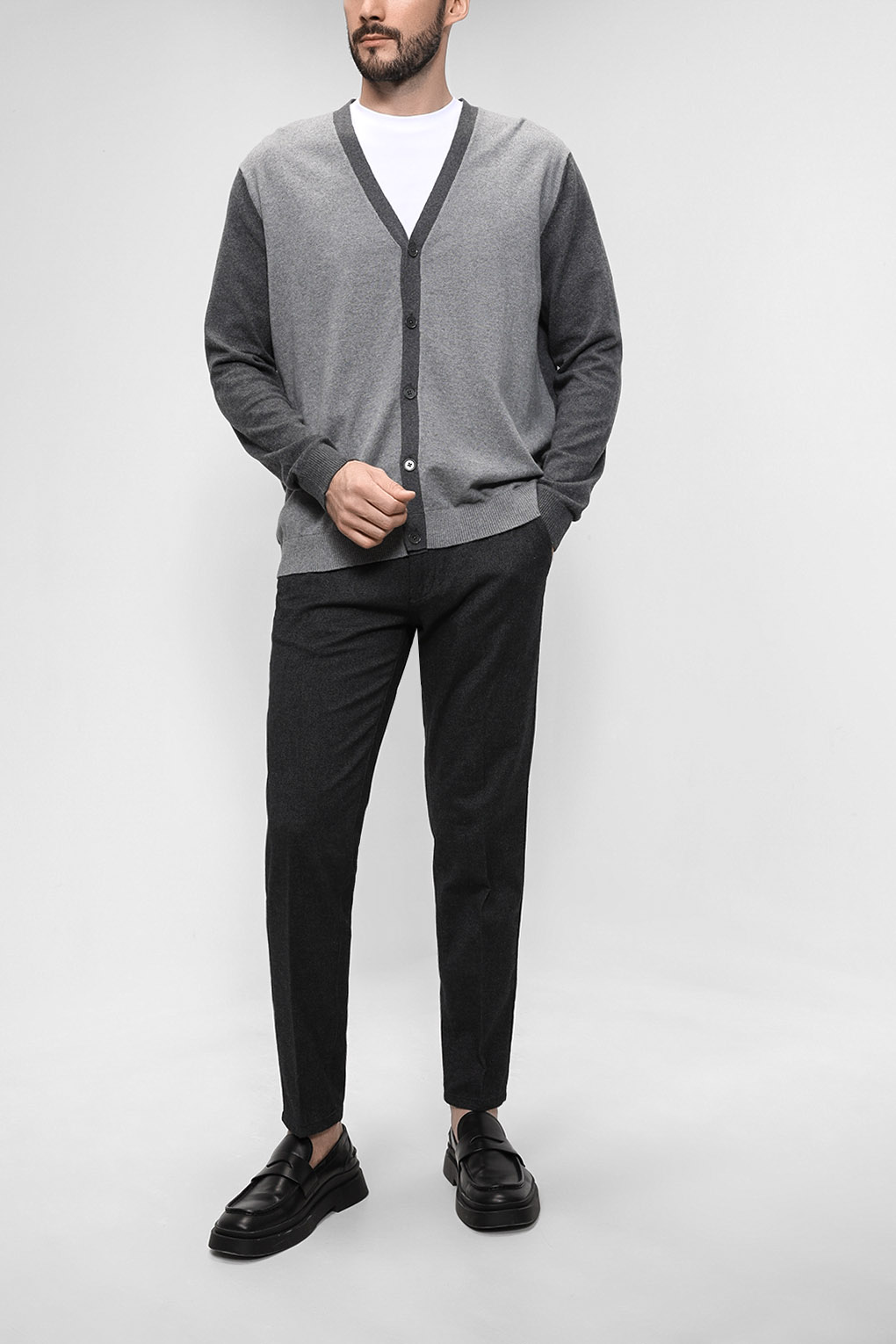 

Брюки мужские Esprit Casual 111EE2B311 серые 32/32, 111EE2B311