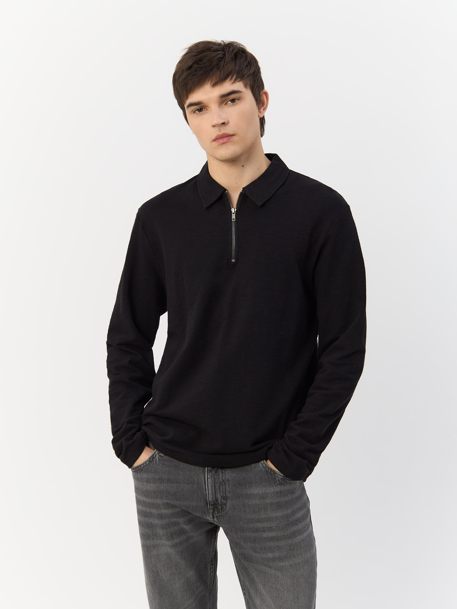 

Толстовка мужская QS by s.Oliver 2138521/9999 черная XXL, Черный, 2138521