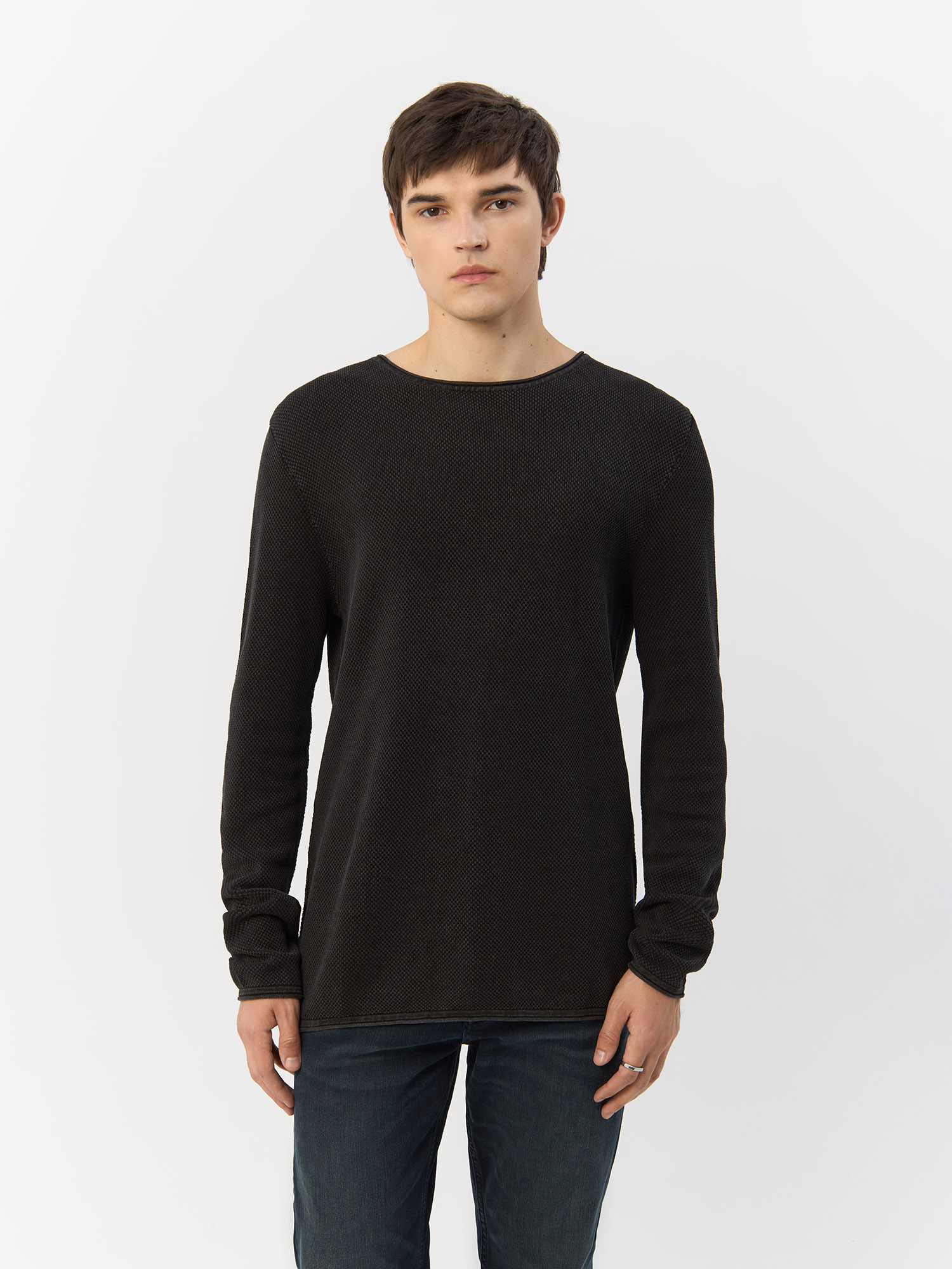 

Джемпер мужской QS by s.Oliver 2138702/9999 черный XL, 2138702