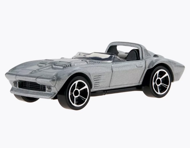 

Машинка базовой коллекции Hot Wheels CORVETTE GRAND SPORT ROADSTER серебристая 5785 HKH90, Серебристый