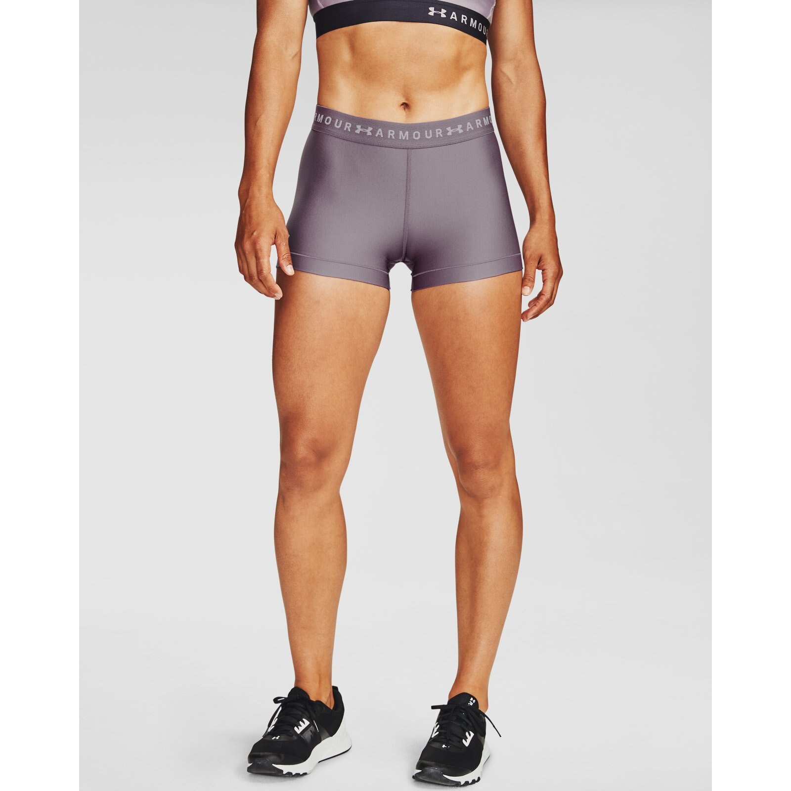 

Спортивные шорты женские Under Armour HG Shorty серые M, HG Shorty