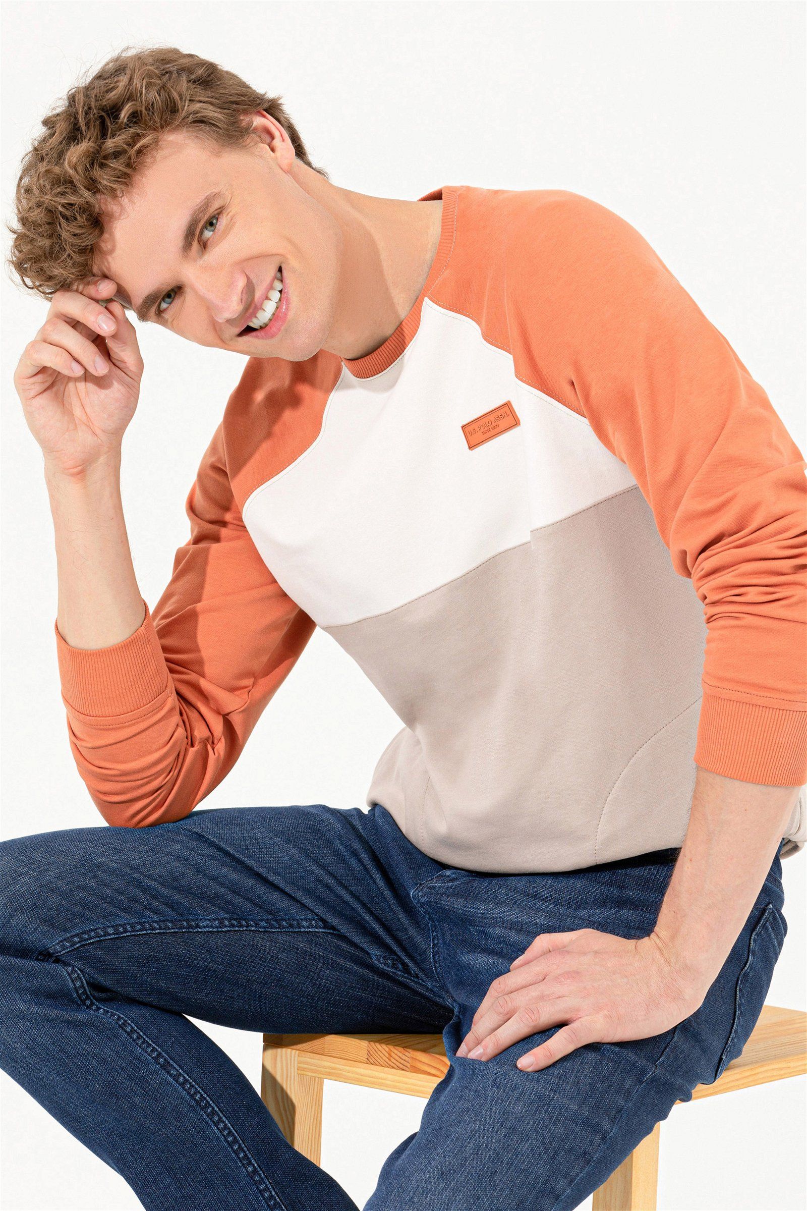 

Свитшот мужской U.S. POLO Assn. G081SZ0820KITRA оранжевый 2XL, G081SZ0820KITRA