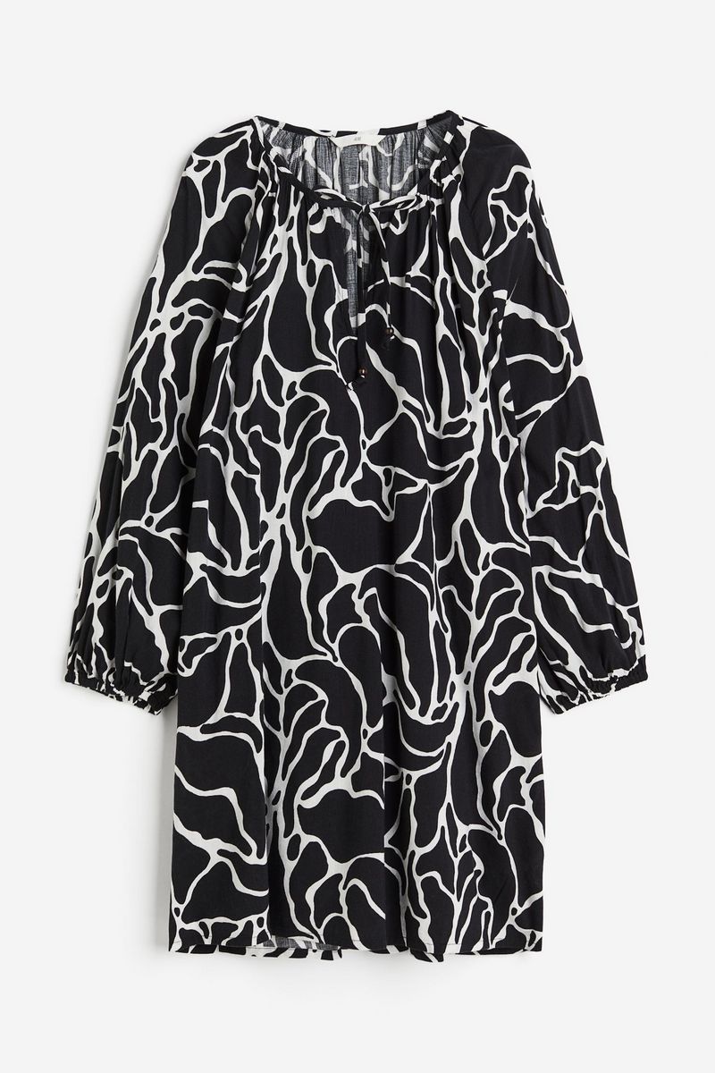 

Платье женское H&M 1207175 черное L, Черный, 1207175