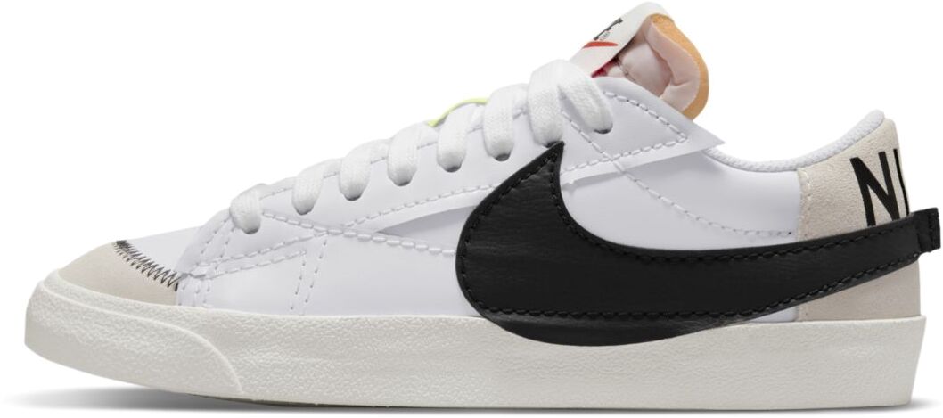 

Кеды мужские Nike M Blazer Low '77 Jumbo белые 7 US, Белый, M Blazer Low '77 Jumbo