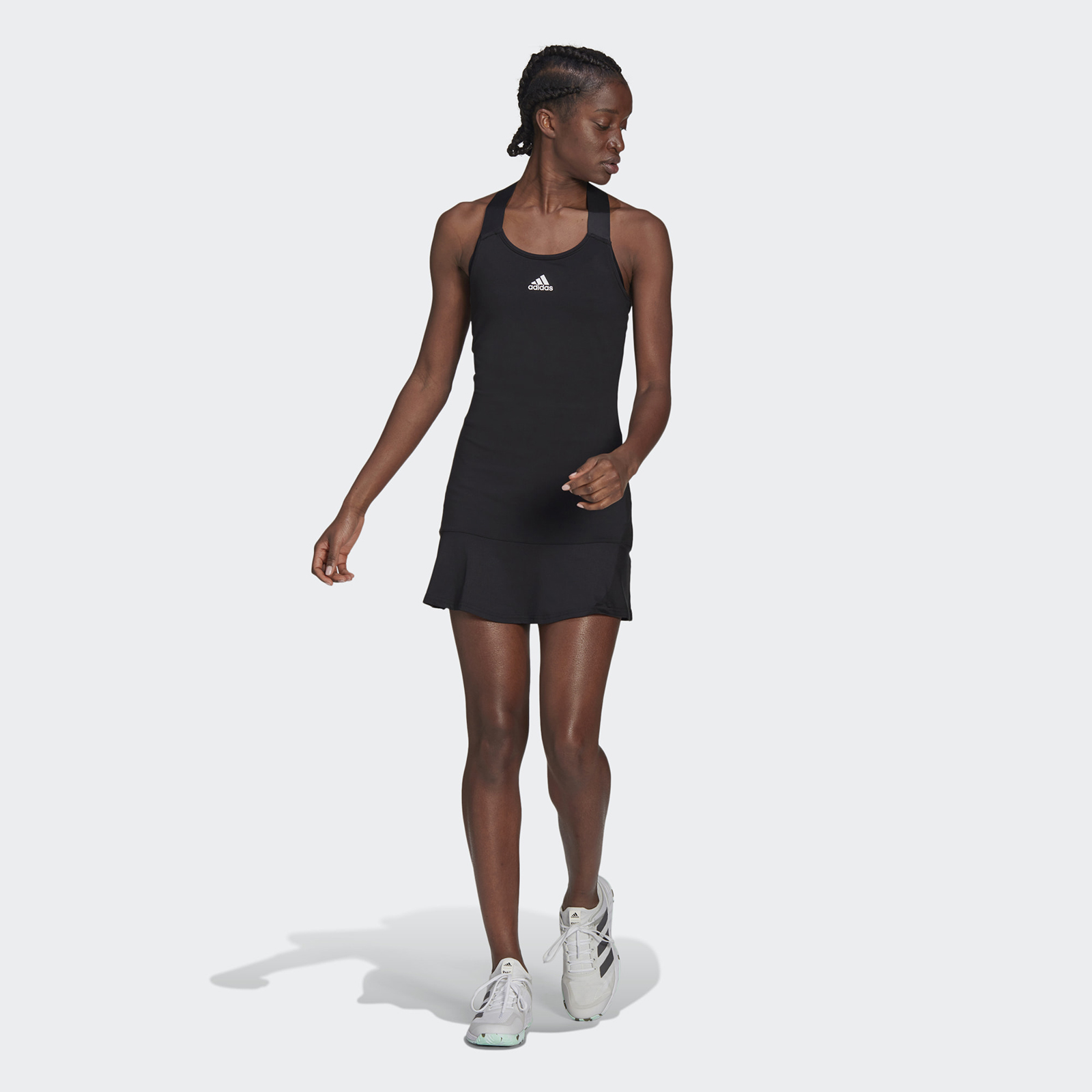 фото Спортивное платье женское adidas gh7551 черное m