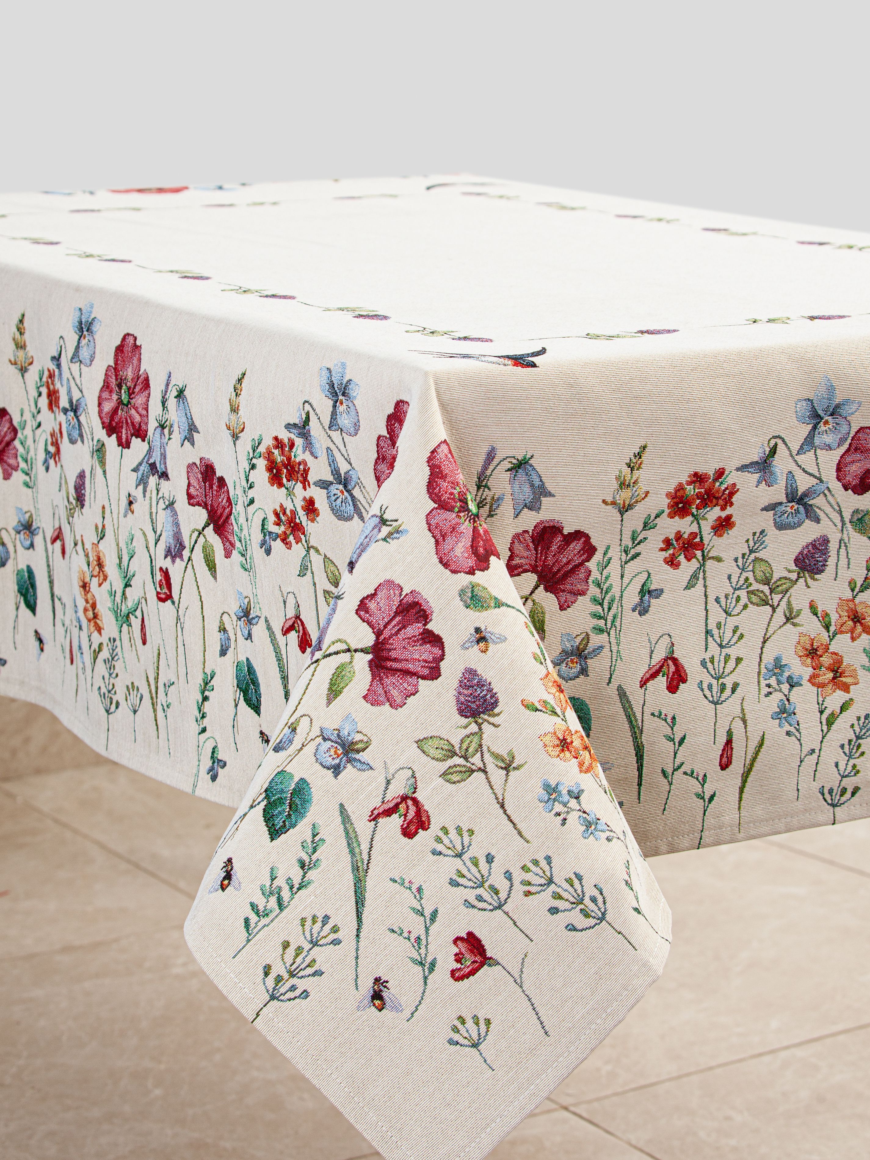 

Скатерть Le Gobelin Ласточки 160х250 см, Разноцветный