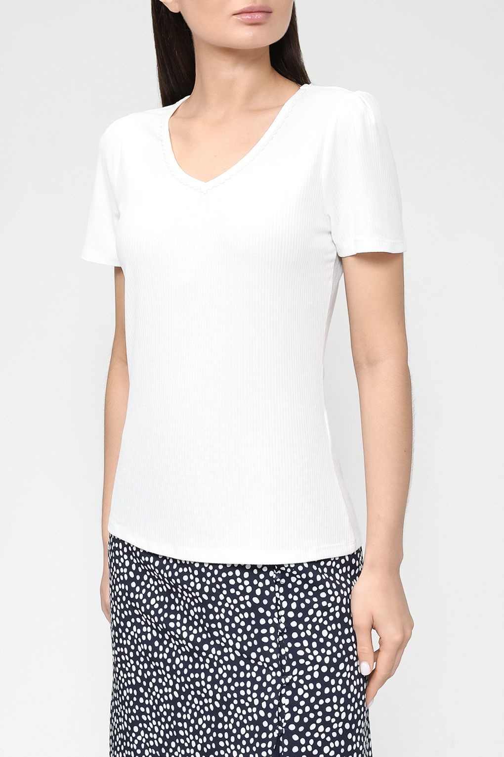 

Футболка женская Naf Naf XENT20 белая S, Белый, XENT20