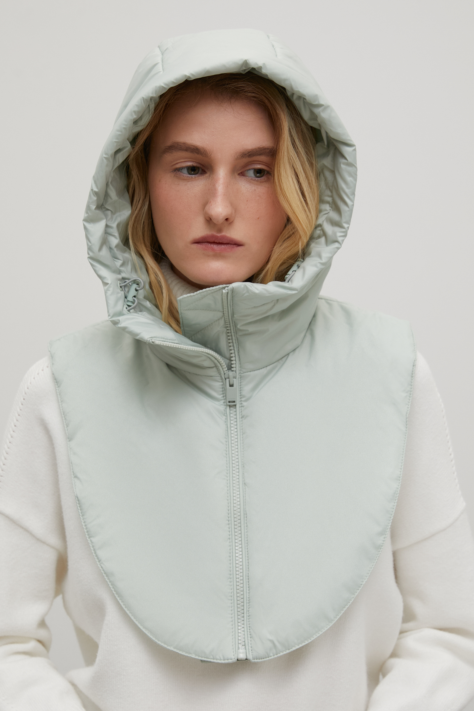 

Капор женский Finn-Flare FAC11437 536 sea foam, р. M, Зеленый, FAC11437