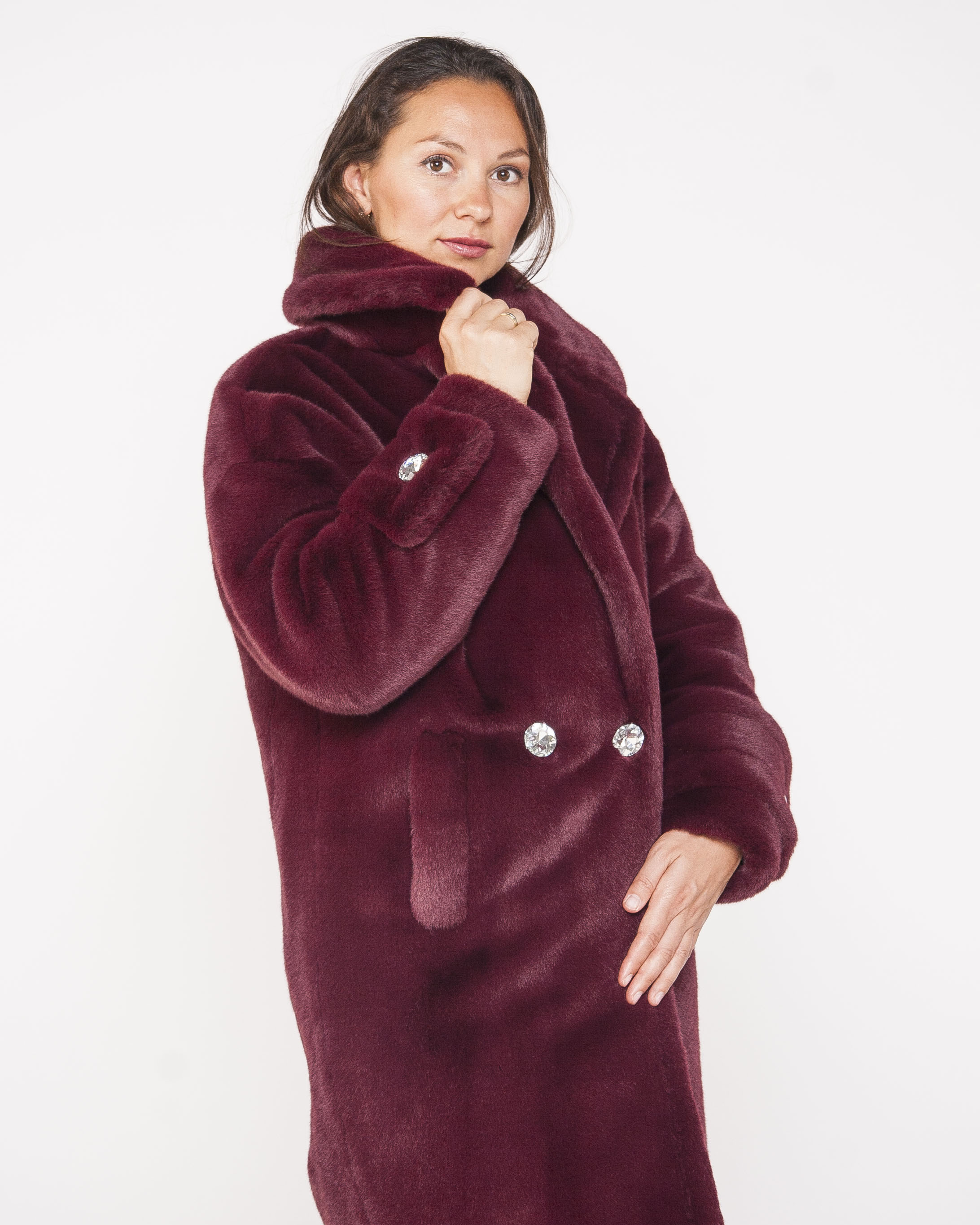 

Шуба женская ICONIC CODE OVERSIZE бордовая 44 RU, OVERSIZE