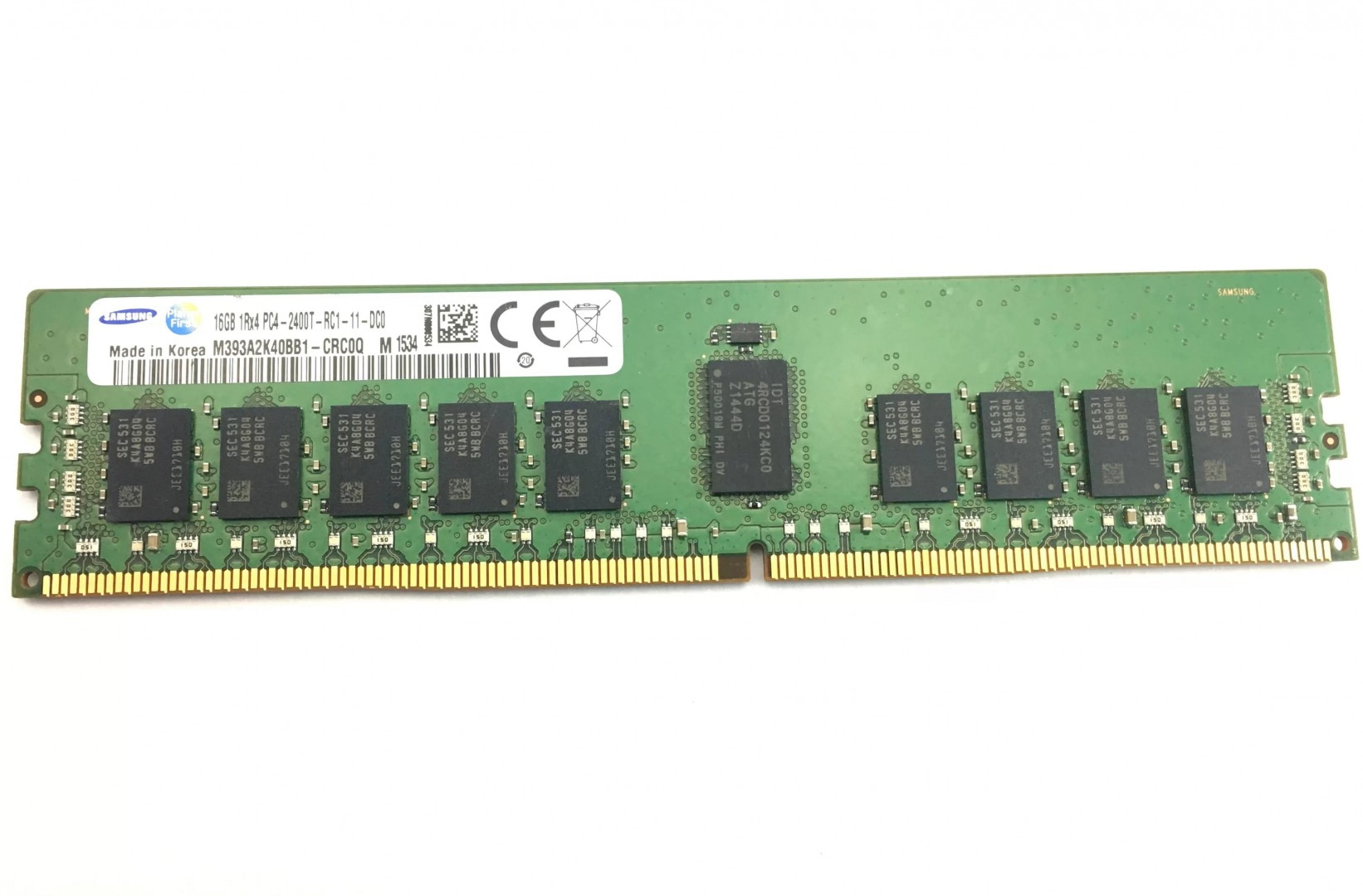 

Оперативная память Samsung M393A2K40BB1-CRC 16Gb, M393A2K40BB1-CRC