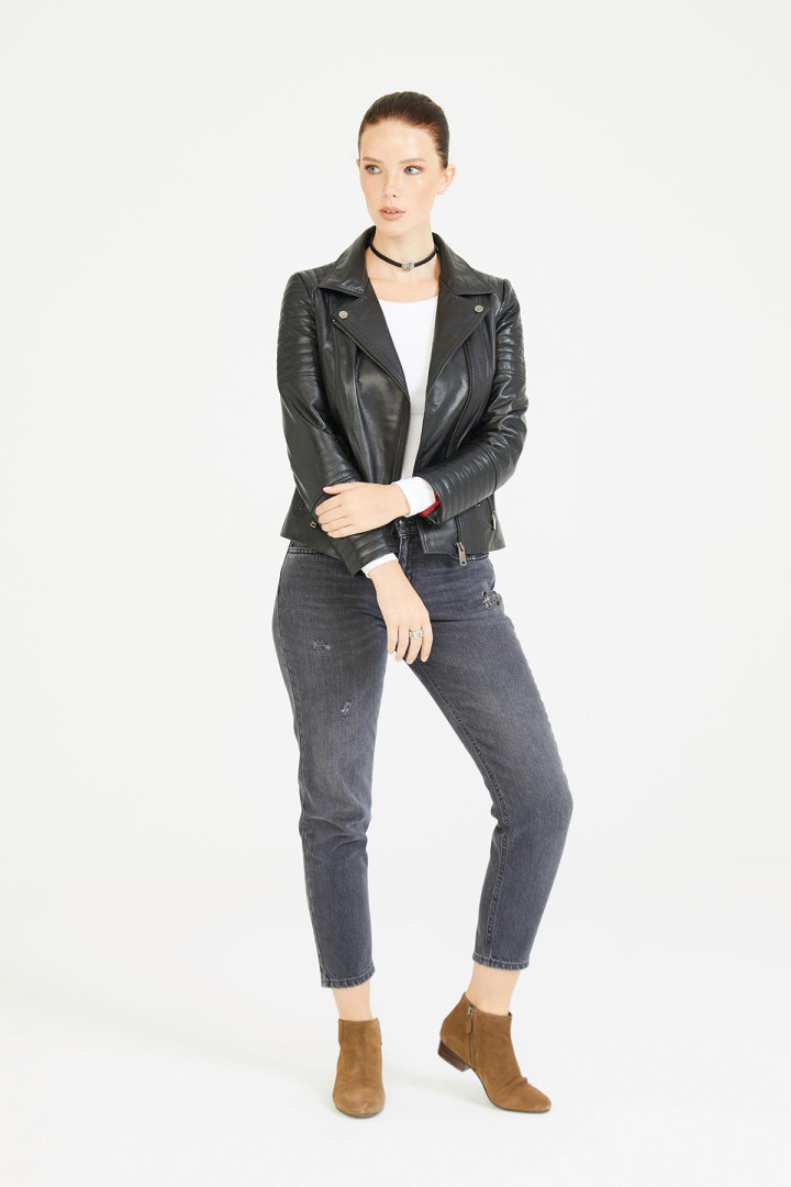 

Кожаная куртка женская Deri Company BD00006 черная 2XL (товары доставляются из-за рубежа), Черный, BD00006