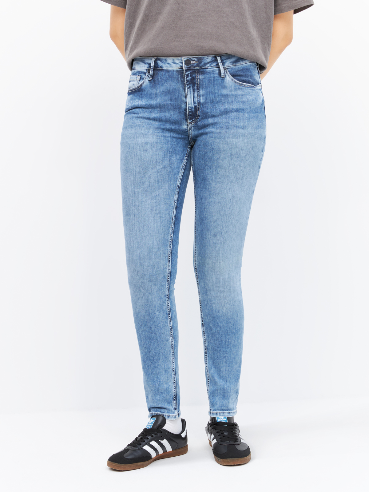 Джинсы Cross Jeans для женщин, N 497-088, размер 28-30, синие