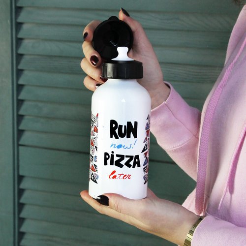 Бутылка Морда Довольна Run Now Pizza Later 1344₽