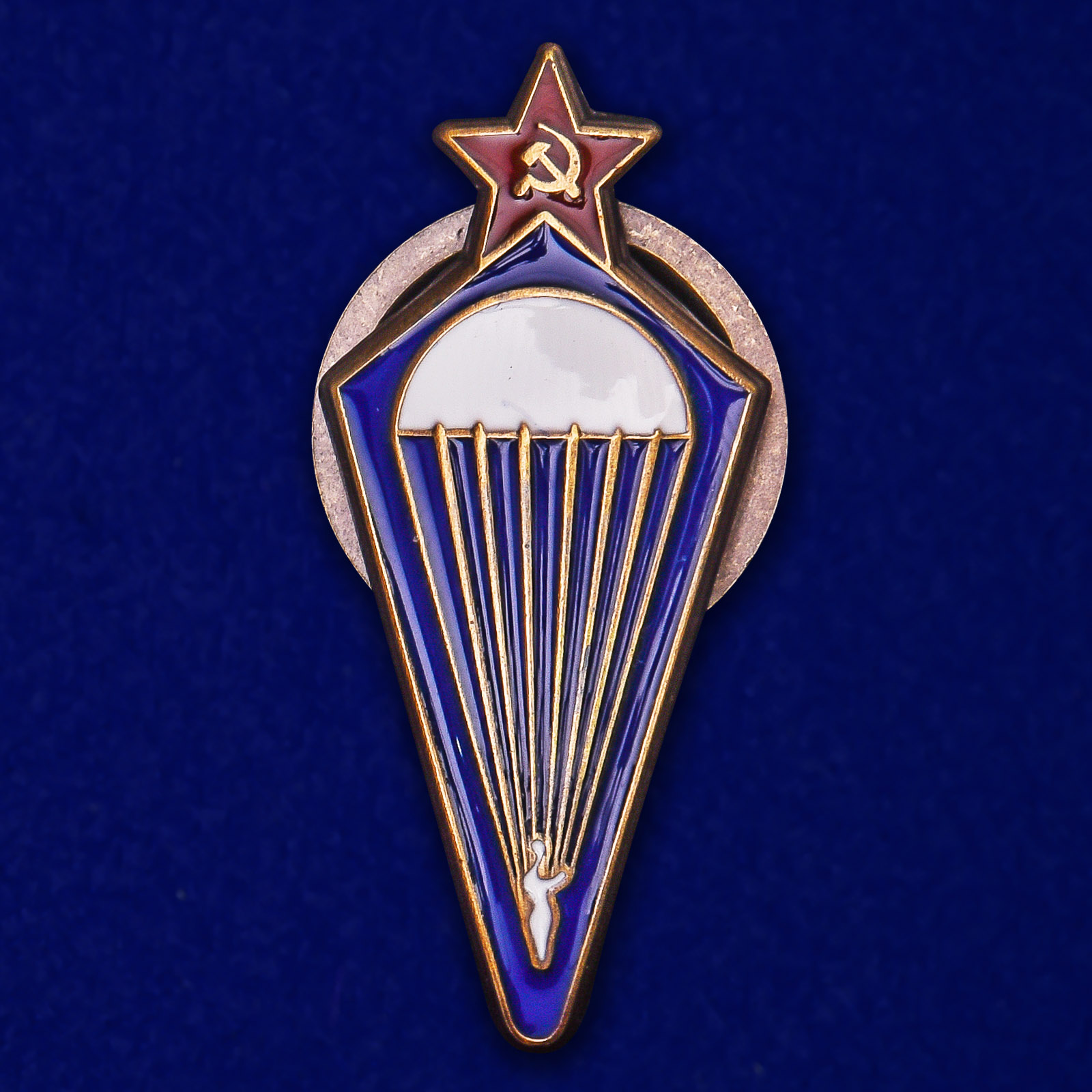 

Сувенирный знак Kamukamu Парашютист, 745994