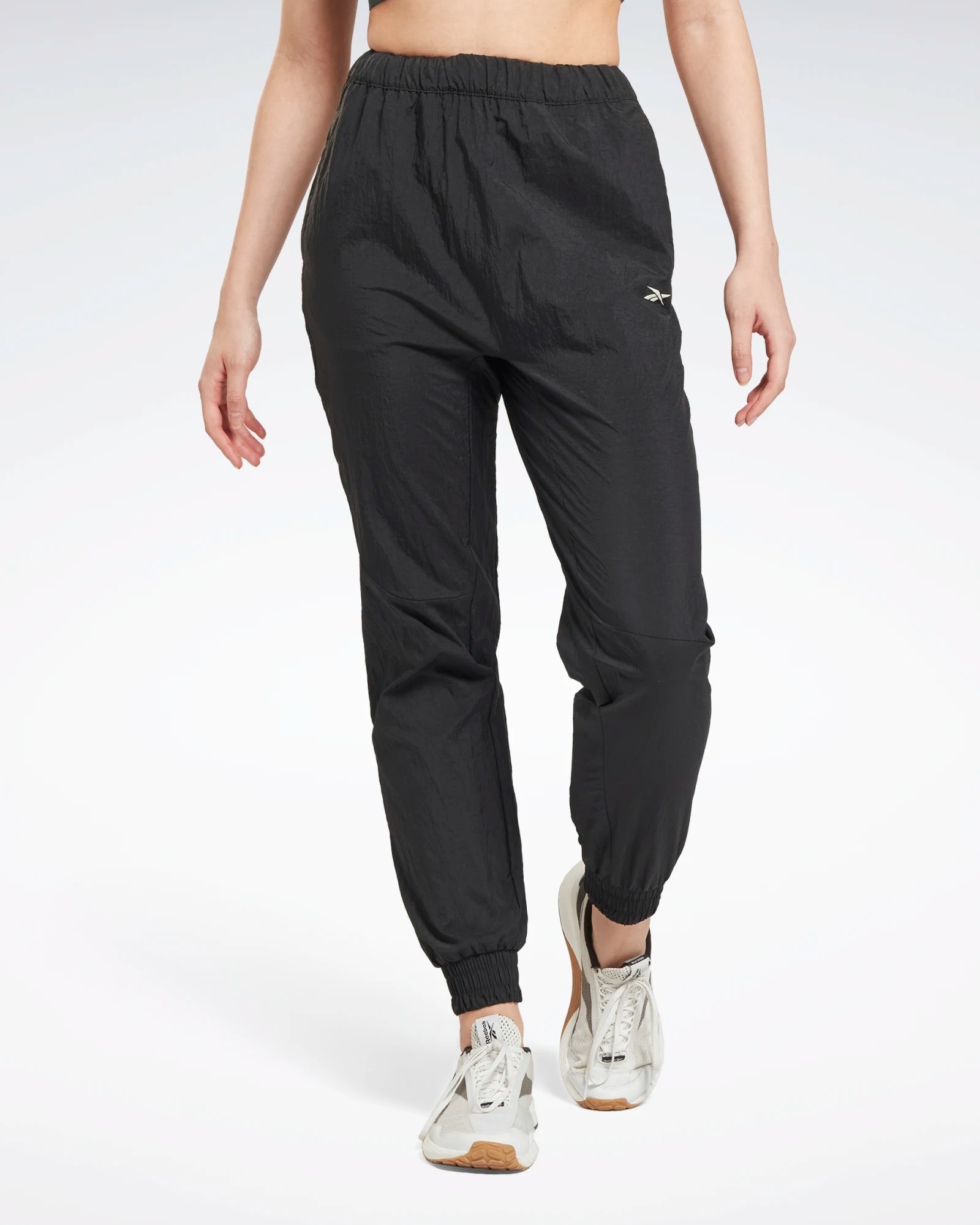 Спортивные брюки женские Reebok Workout Ready Woven Joggers черные XL
