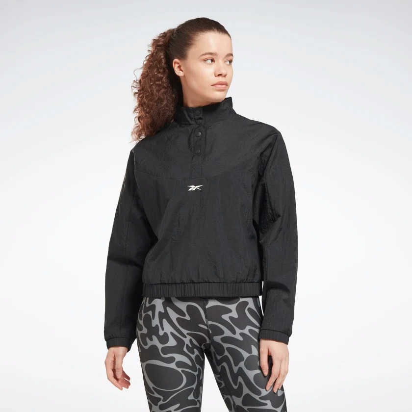 фото Анорак женский reebok workout ready woven jacket черный xl