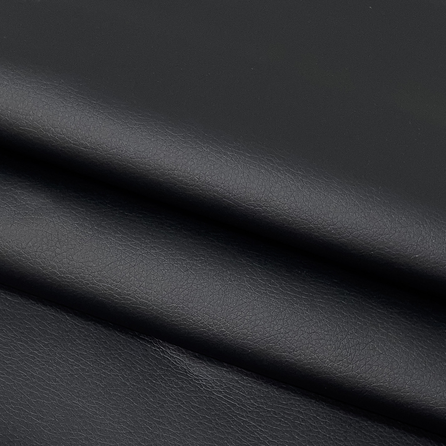 Экокожа PSV Wing (Полиуретан 0.7 мм, без перфорации) (Черный), 5 метров