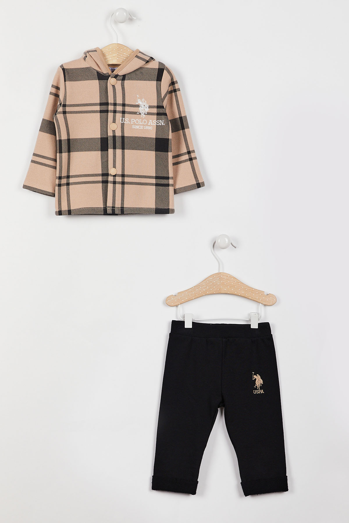 

Костюм повседневный US Polo Assn G085SZ0HF0USB844_VR052, черный, бежевый, 74, G085SZ0HF0USB844_VR052