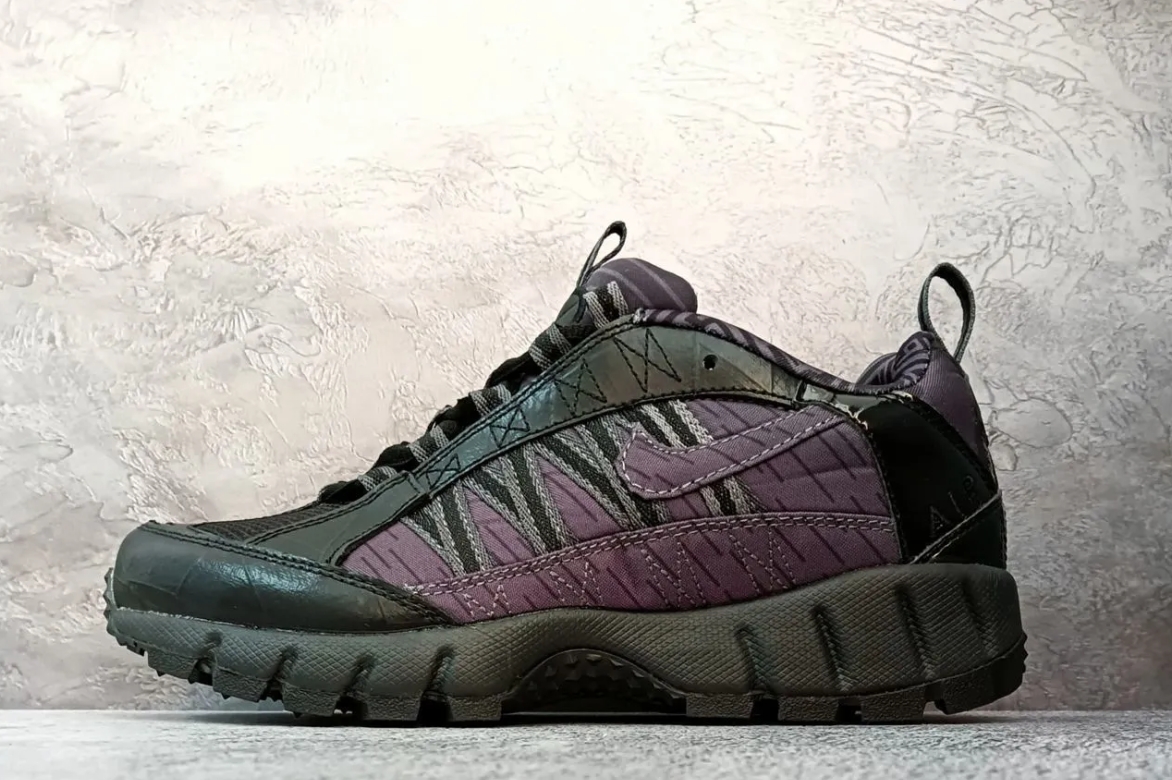 

Кроссовки мужские Nike SUPREME X AIR HUMARA черные 45 RU, SUPREME X AIR HUMARA
