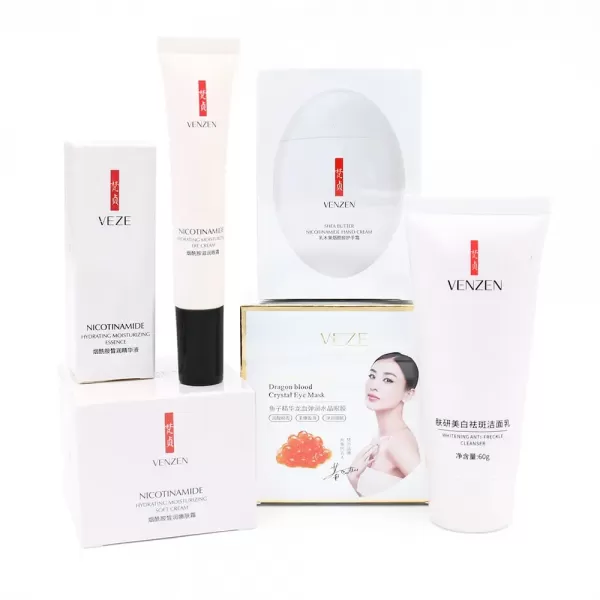 

Бьюти бокс Healthy Skin Zdravnica.SHOP 4 препарата и 1 аксессуар в наборе, 121-011