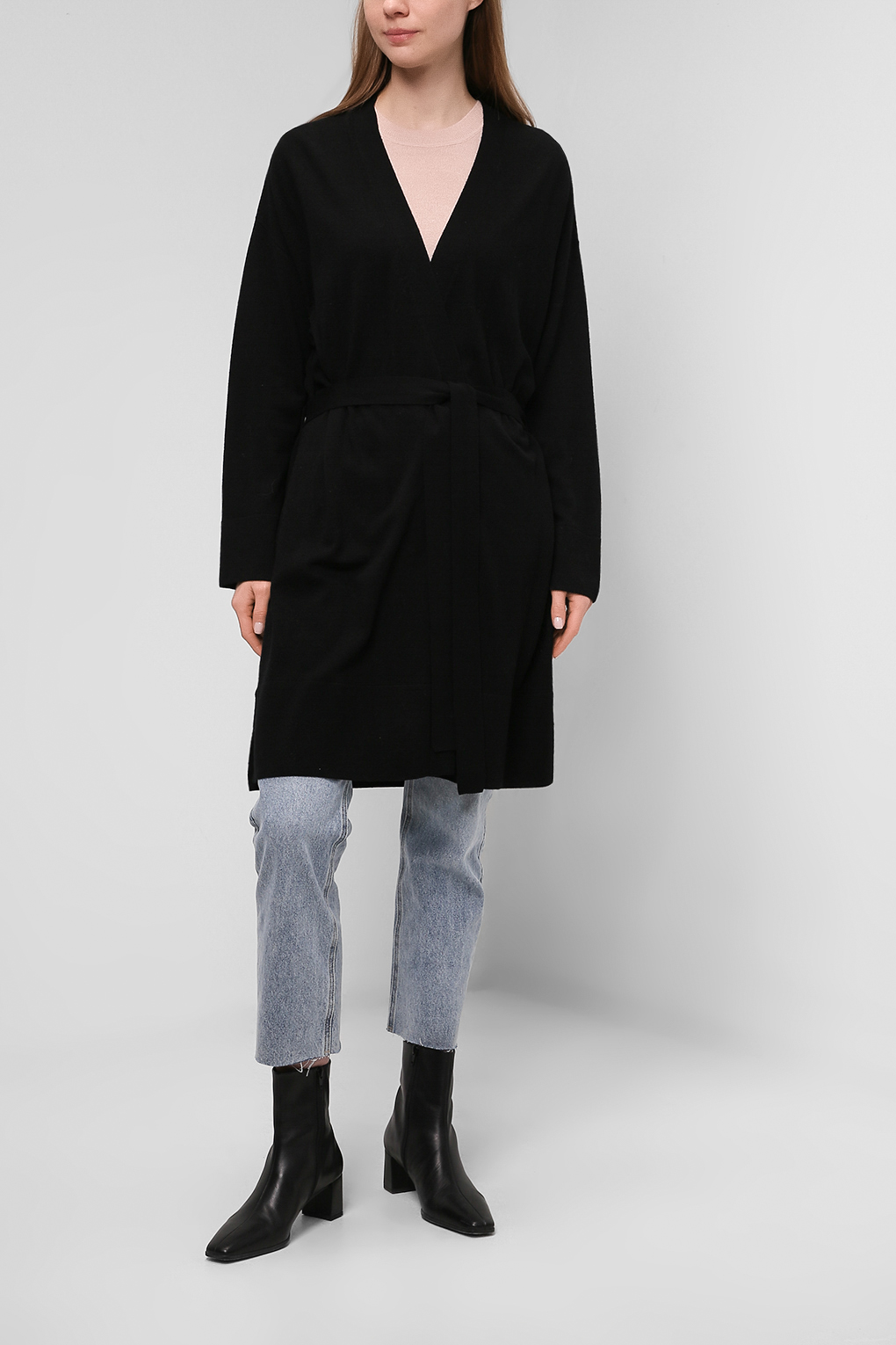 

Кардиган женский cut & pret PLUS 2112 DIANA_PLUS черный 52 EU, 2112 DIANA_PLUS