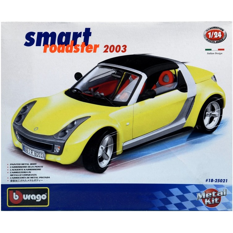 Сборная модель автомобиля Bburago Smart Roadster, масштаб 1:24, 18-25021