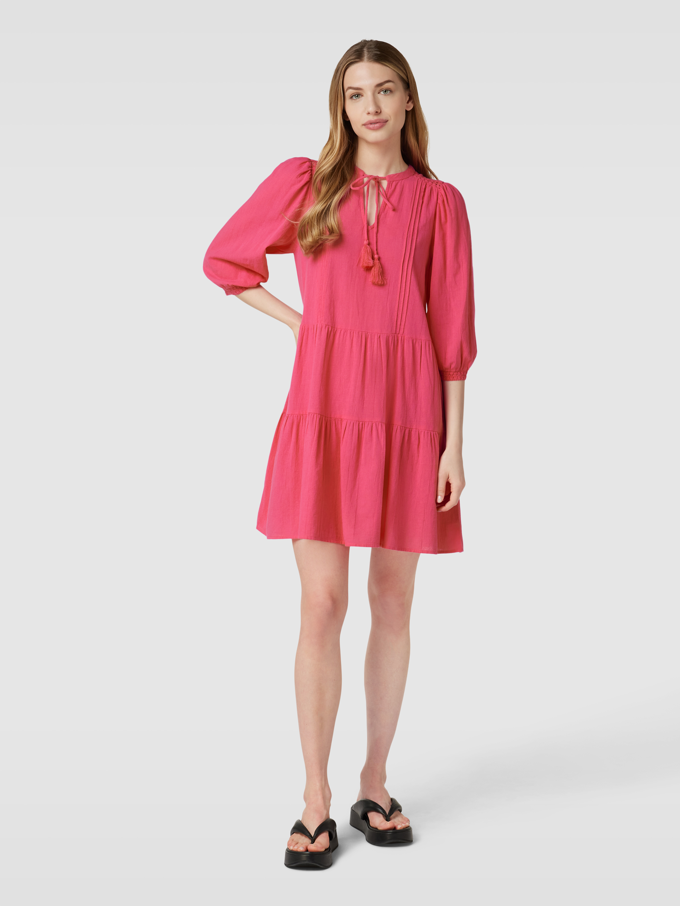 

Платье женское Vero Moda 1711950 розовое S доставка из-за рубежа, Розовый, 1711950