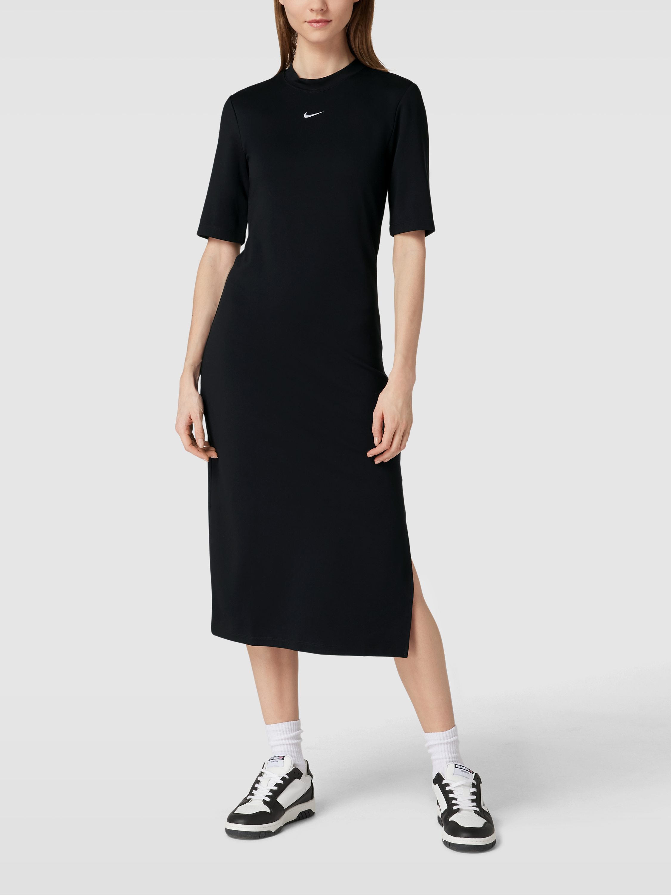 

Платье женское Nike 1714790 черное S доставка из-за рубежа, Черный, 1714790