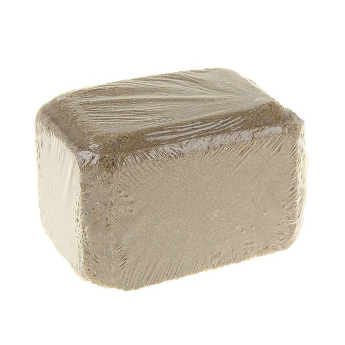 Добавка кормовая брикетированная Ваше Хозяйство Лизасол, 3 кг