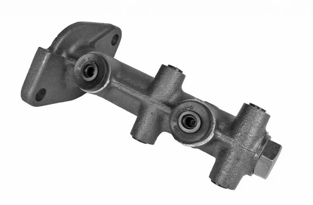 Цилиндр тормозной 2108 (главный) 