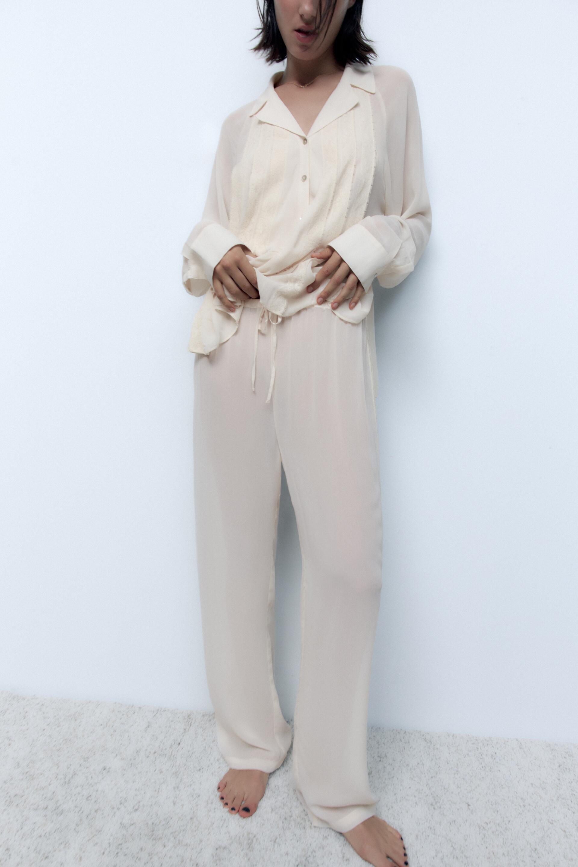 

Брюки женские ZARA 07521706 белые S (доставка из-за рубежа), 07521706