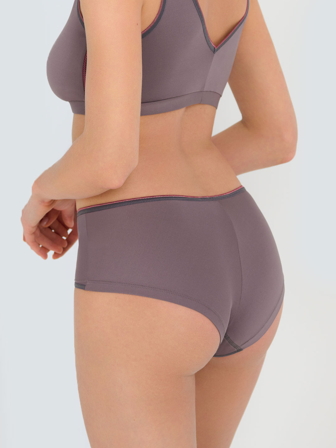 

Трусы женские Palmetta 23Т-5 фиолетовые 100, Фиолетовый, 23Т-5
