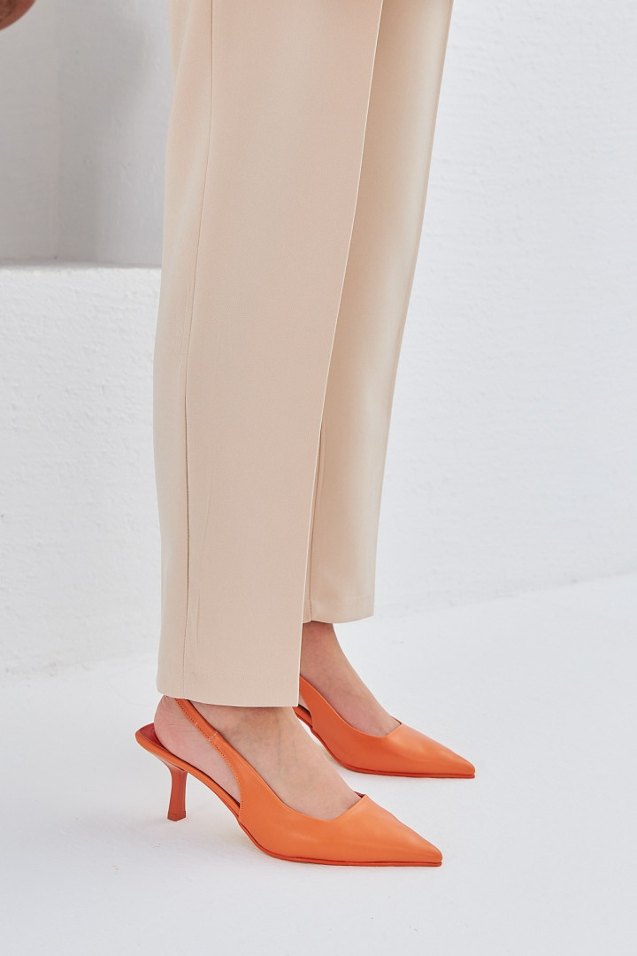 

Туфли женские ANGELO SCARPE 717 бежевые 40 EU (доставка из-за рубежа), 717