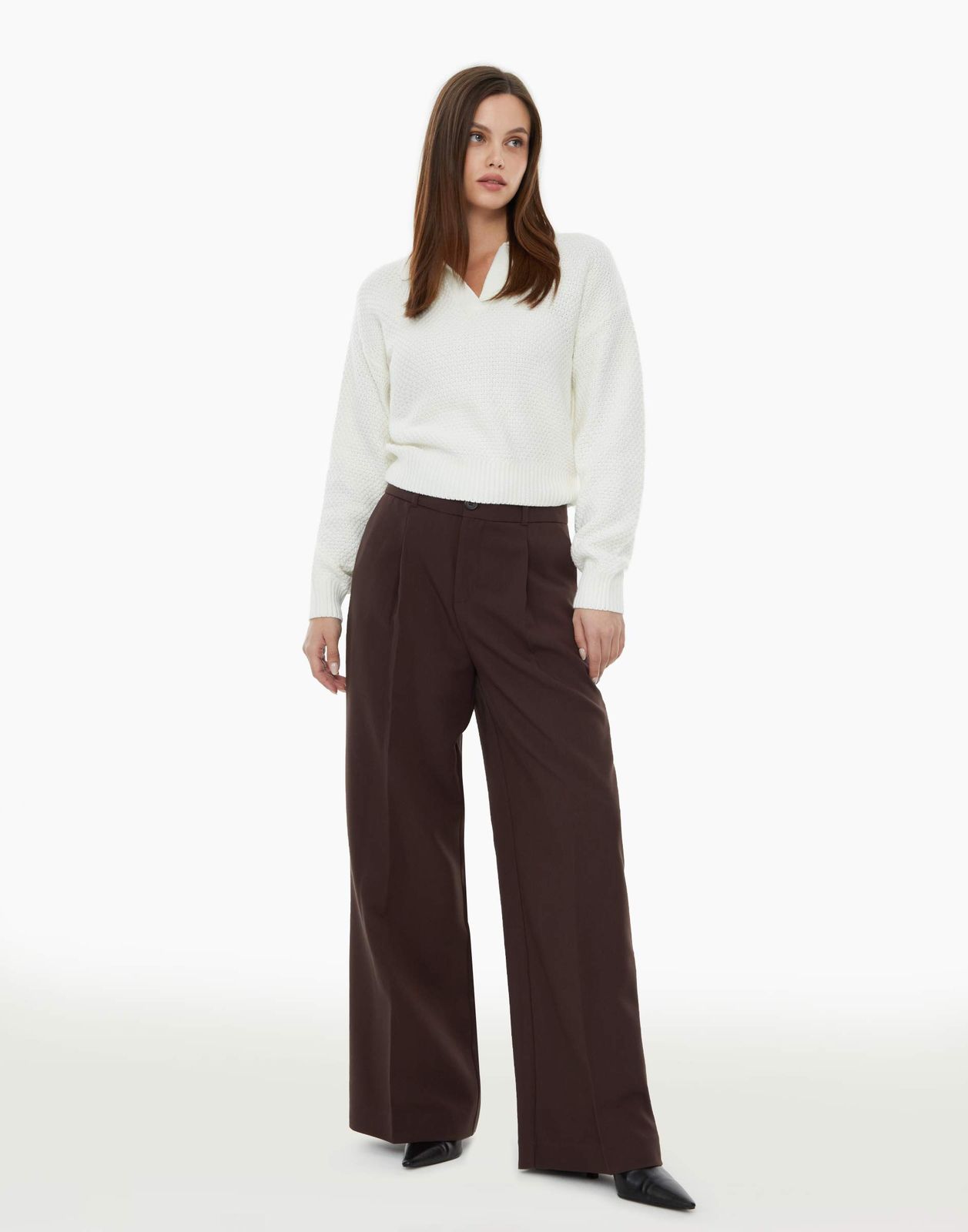 

Брюки женские Gloria Jeans GPT009399 коричневые S/164 (40-42), Коричневый, GPT009399