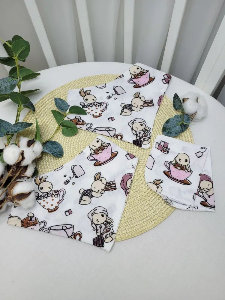 Нагрудники муслиновые Розовое чаепитие + 2 платочка в подарок