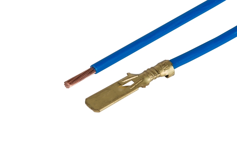 

Контакт штыревой серии 6.3 (с фиксацией),обжатый с проводрм сечением 4,0 мм CARGEN