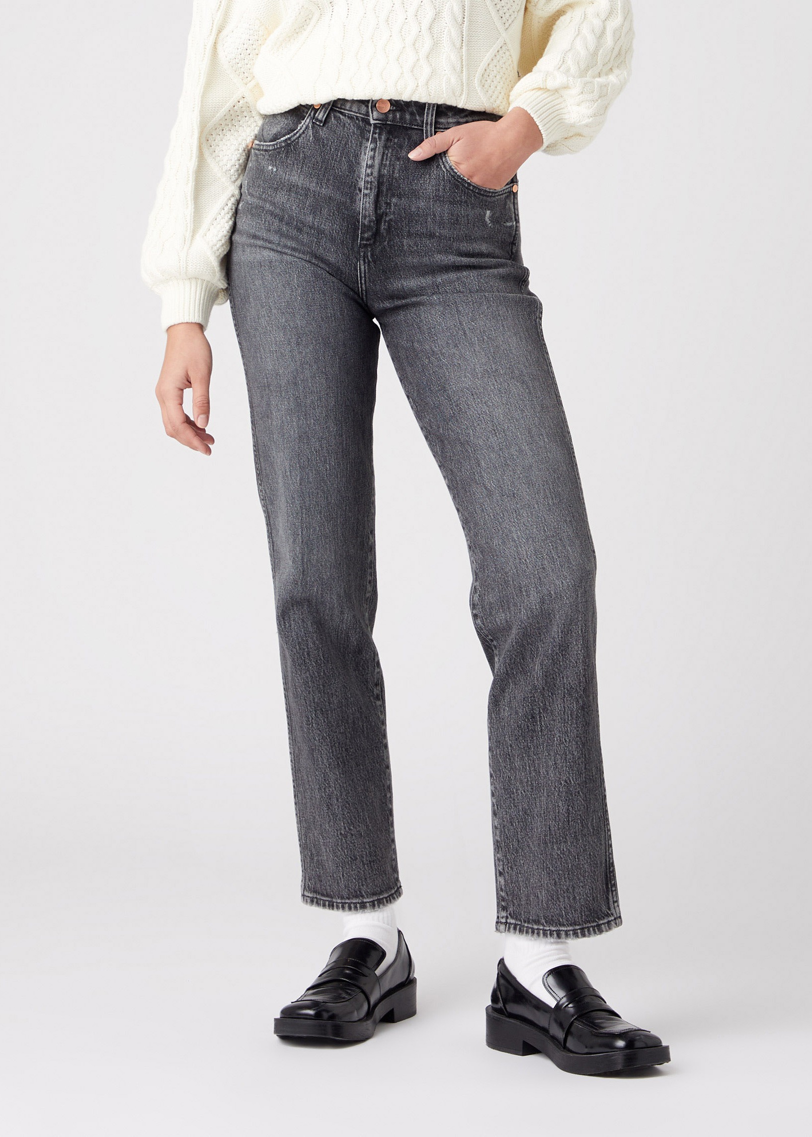 

Джинсы женские Wrangler MOM STRAIGHT STAR GAZER серые 29/34, Серый, MOM STRAIGHT STAR GAZER
