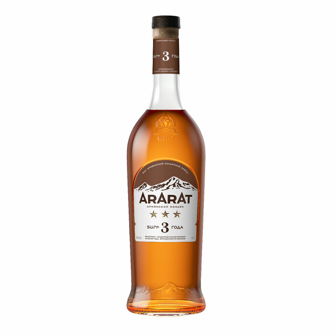 

Коньяк Ararat 3 звезды 40% 0,7 л