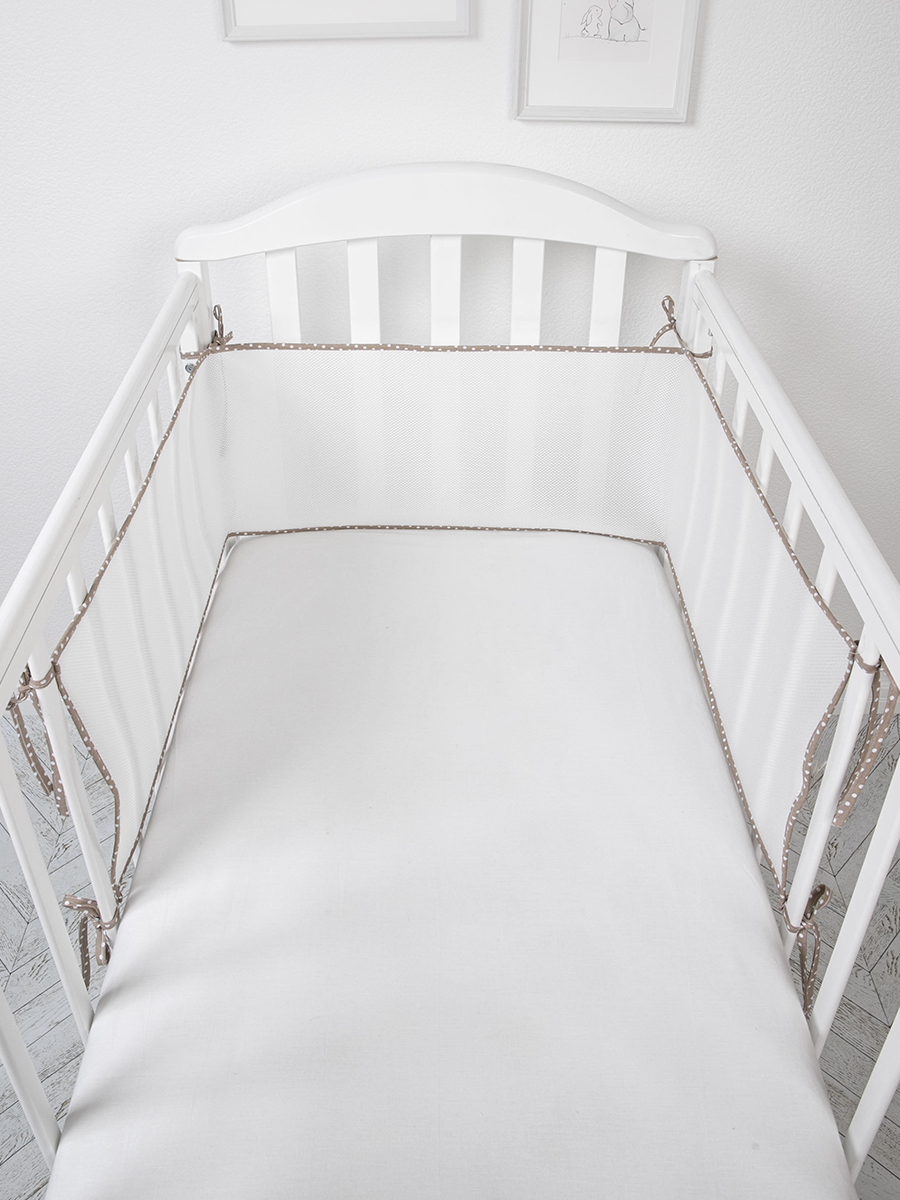 Бортик сетка защитный в кроватку Baby Nice для новорожденных 180х30 см, белый, бежевый хипсит для переноски ребенка сетка бежевый