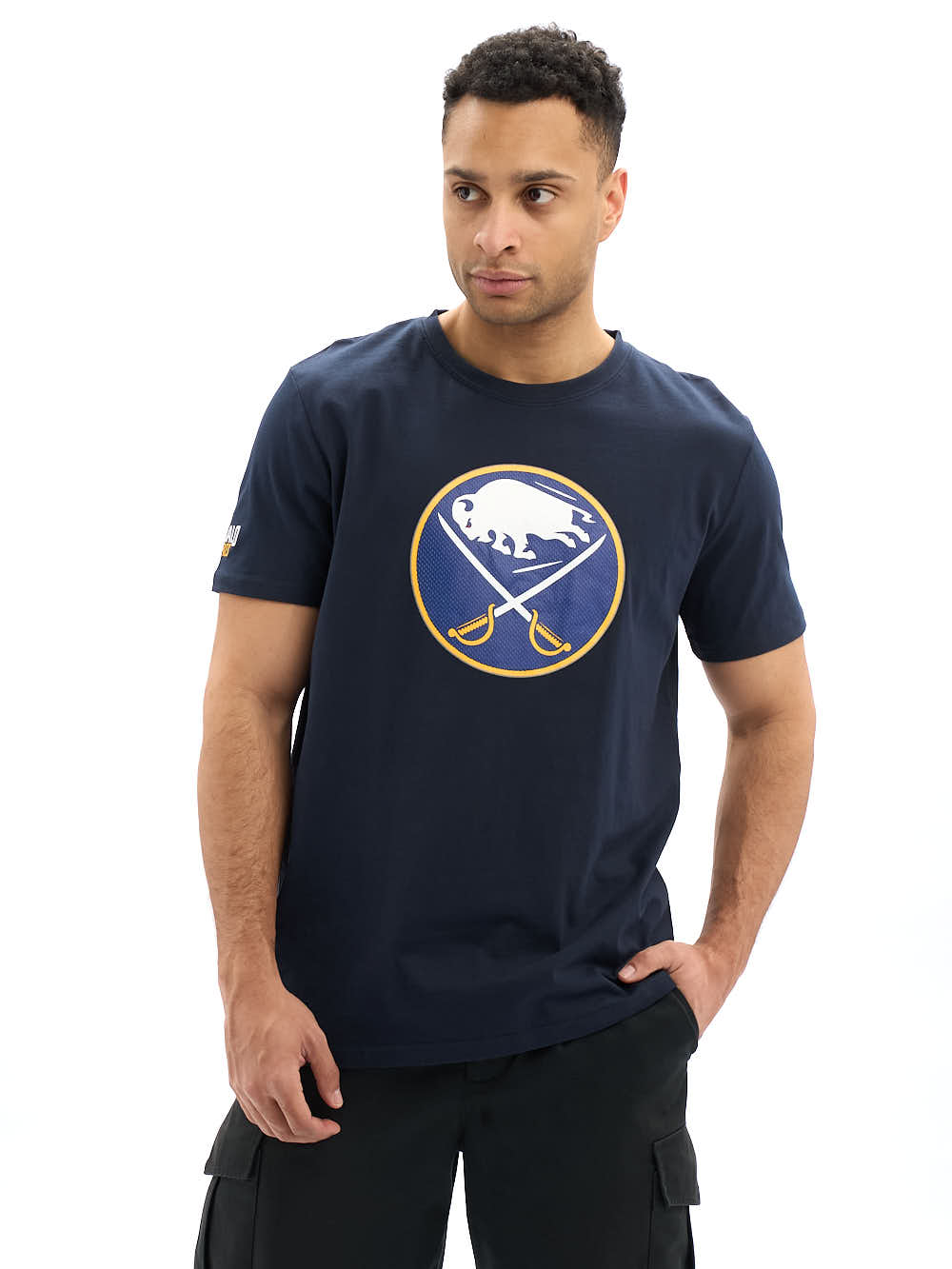 

Футболка мужская Atributika&Club Баффало Сейбрз 31930 синяя 3XL, Синий, Баффало Сейбрз 31930