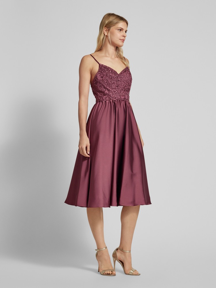 

Платье женское Laona 26243-1710 фиолетовое 36 EU, Фиолетовый, 26243-1710