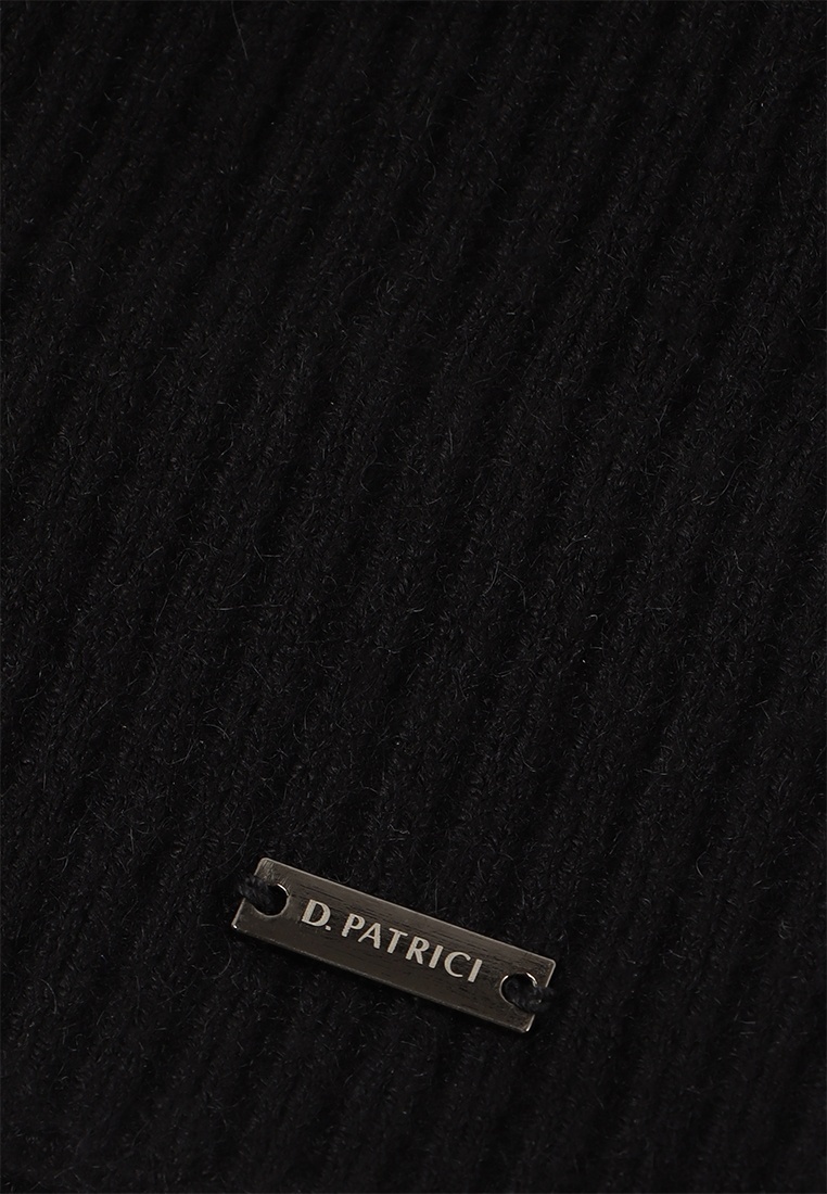 Шапка мужская Daniele Patrici A79808 черная 799₽