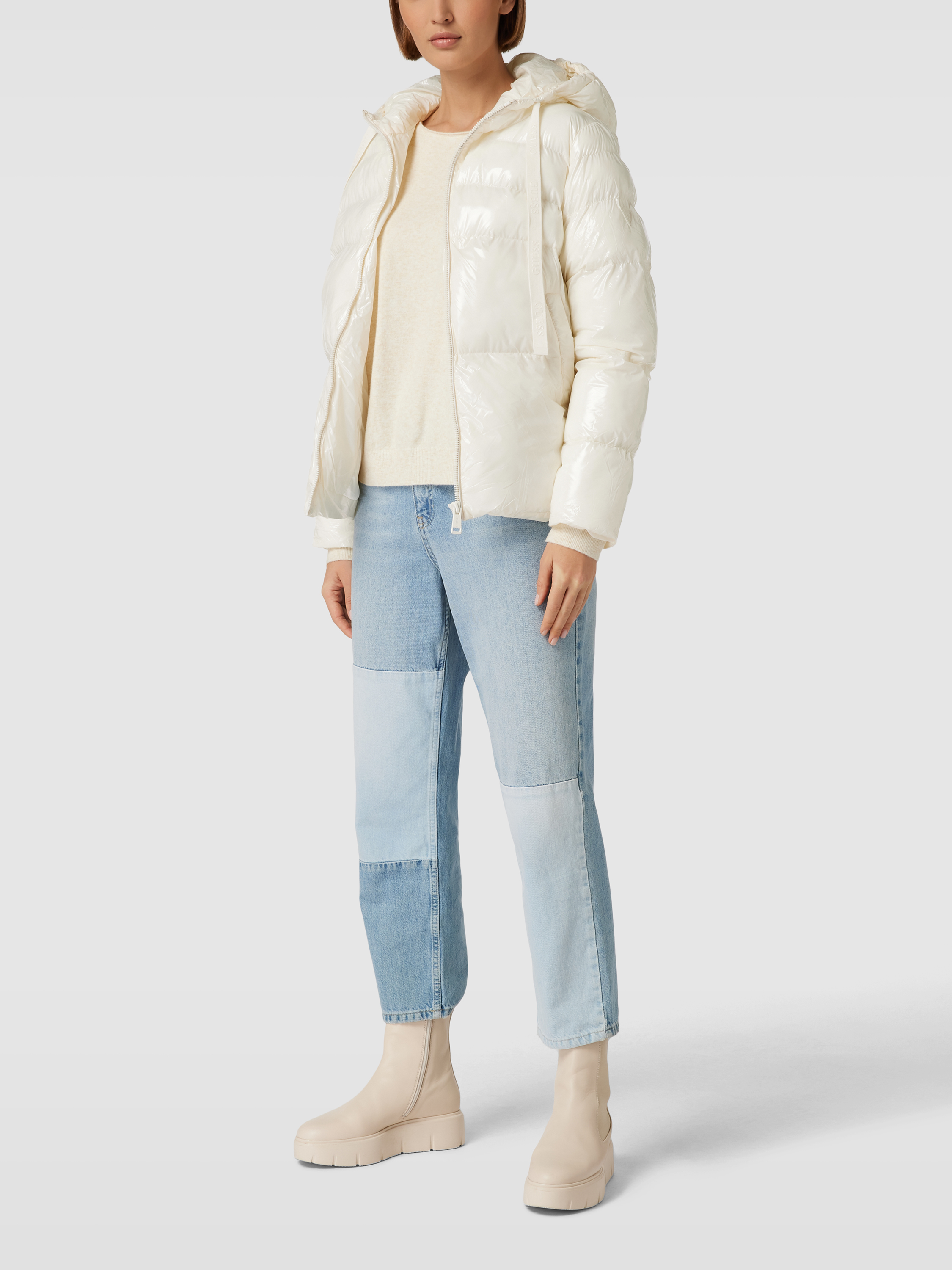 

Куртка женская Guess 1637273100 белая s доставка из-за рубежа, Белый, 1637273100