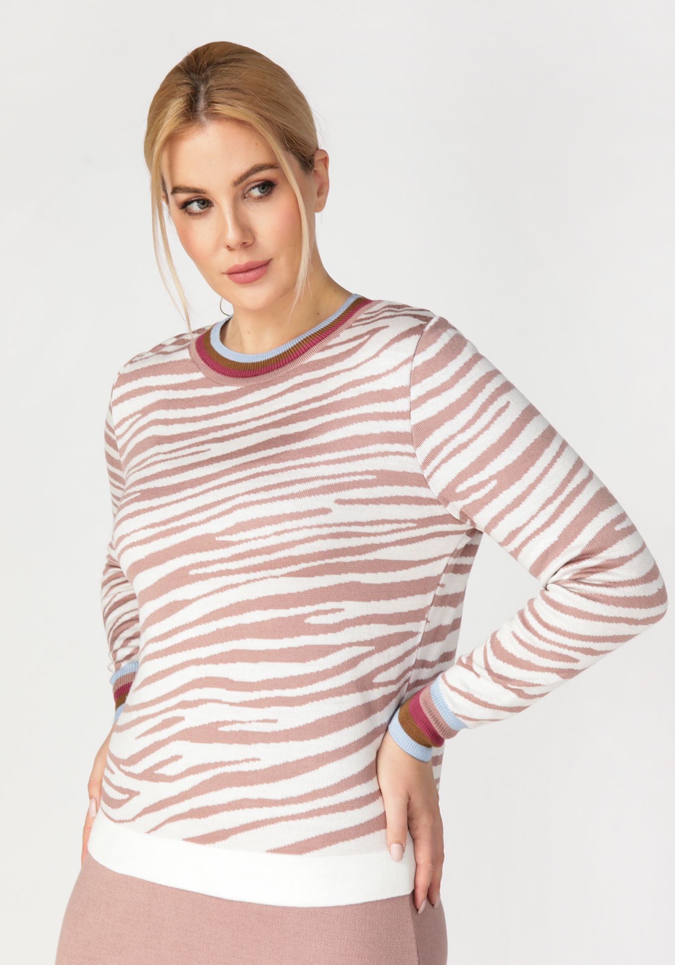 

Джемпер женский Vivawool 308399 розовый 48 RU, 308399
